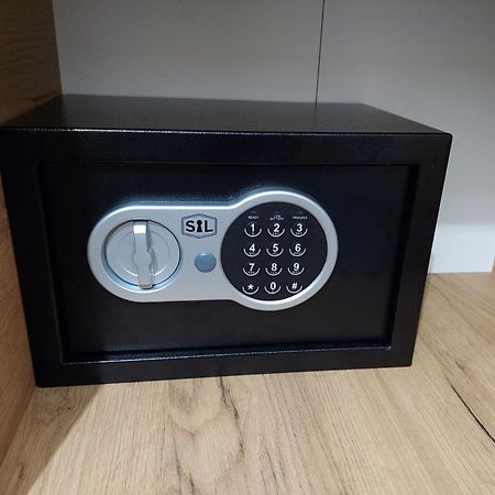 Apartament Planeta Mielno - Centrum, 2 Minuty Od Plazy ! ! ! 외부 사진