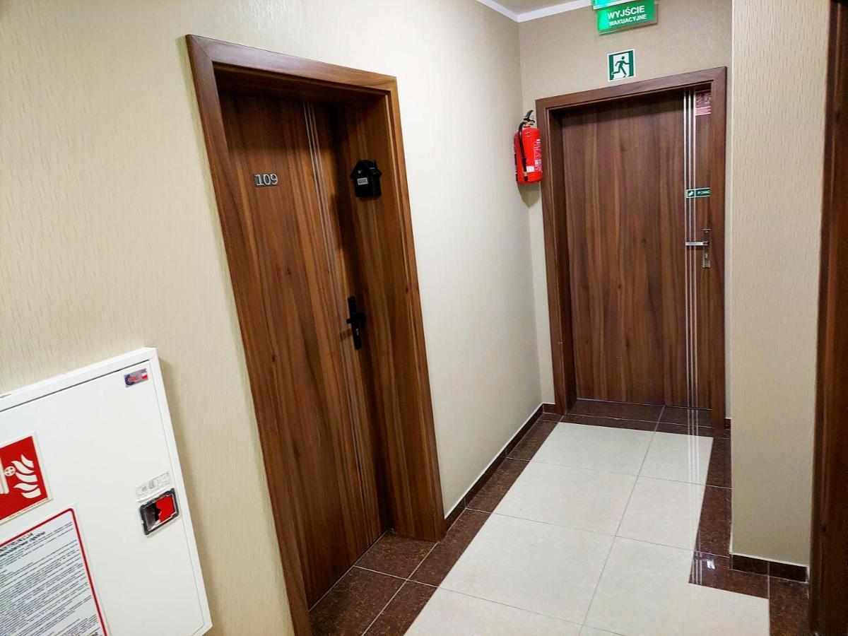 Apartament Planeta Mielno - Centrum, 2 Minuty Od Plazy ! ! ! 외부 사진
